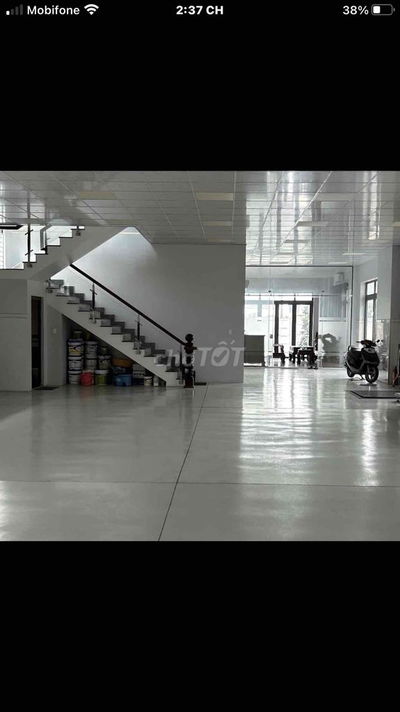 CẦN BÁN GẤP NHÀ MT 1000m2 ! VỊ TRÍ RẤT ĐẸP !!!