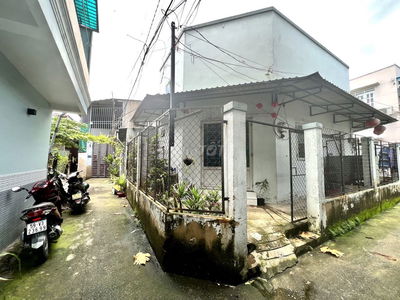 BÁN NHÀ 3 MẶT TIỀN HẺM 2 TẦNG GẦN CHỢ ĐẦU MỐI THỦ ĐỨC 6,2X13 CHỈ 4,1TỶ