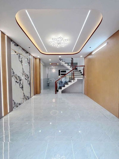 Hxh 1/5m mã lò 4x10m đúc 1 trệt 1 lầu 2pn 2wc giá 4ty SHR