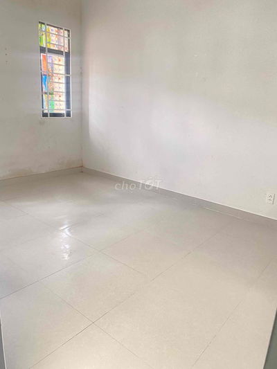 đường 9b KHU DÂN CƯ ẤP 4 100m2 có 2 phòng nghr