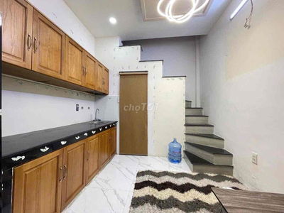 Cho thuê nhà nguyên căn Phạm văn bạch, p12. GV👉 6,5tr/tháng