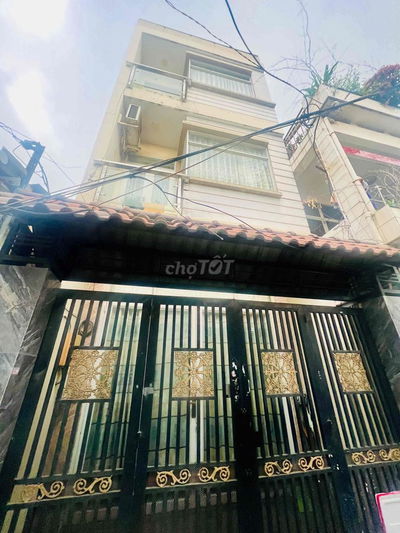 BÁN GẤP – NHÀ 3 TẦNG – 65m² – NGUYỄN VĂN LINH, Q7