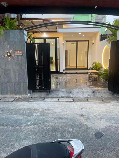 bán nhà phố siêu đẹp, ngay ngã 3 Lam Sơn, Tân Thới Nhì(cũ)
