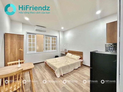 Cho Thuê Căn Hộ Phòng Cửa Sổ Thoáng Đầy Đủ Nội Thất Tại Phan Xích Long