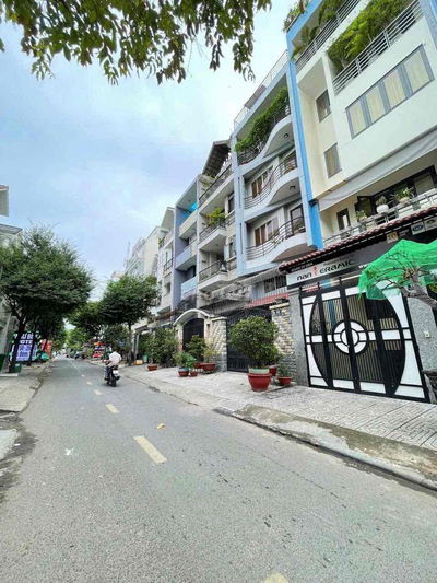 Bân Nhà 5x18m, 5Tầng Giá 13.5Tỷ KDC TRUNG SƠN kế Him Lam Quận 7