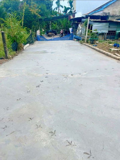 Bán đất hòa phong, 174m2 có 134m2 đất ở ngang rộng 10m giá rẻ