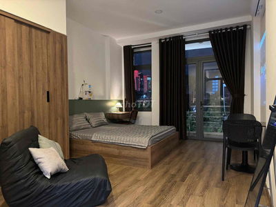 Căn Hộ View Sông Mặt Tiền Đường Trường Sa Siêu Thoáng Mát