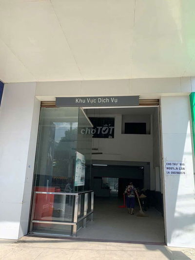 NHÀ MẶT TIỀN QUẬN 8 165m2 cho thuê 20trieu