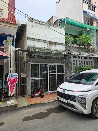 Nhà trọ nguyên căn điện nước giá nhà nước