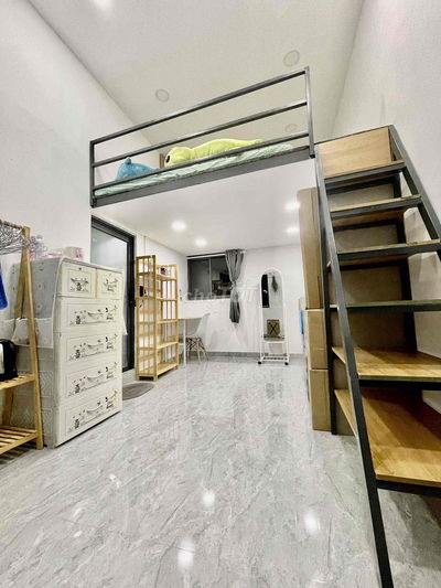Phòng Trọ Có Gác Ban Công Quận 10 Gần ĐH Kinh Tế UEH, Huflit, ĐHBK