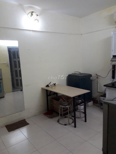 Cho thuê Căn hộ 34m2 đầy đủ đồ đạc tầng 01 CT18 Đô thị Việt Hưng