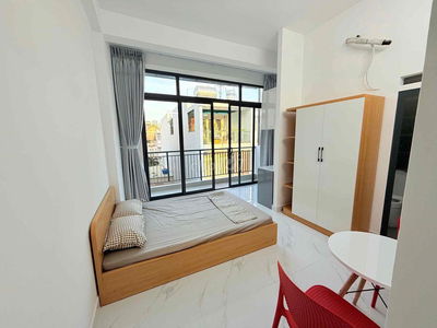 Studio bancon siêu xinh - Phía sau Chung cư Eco Green