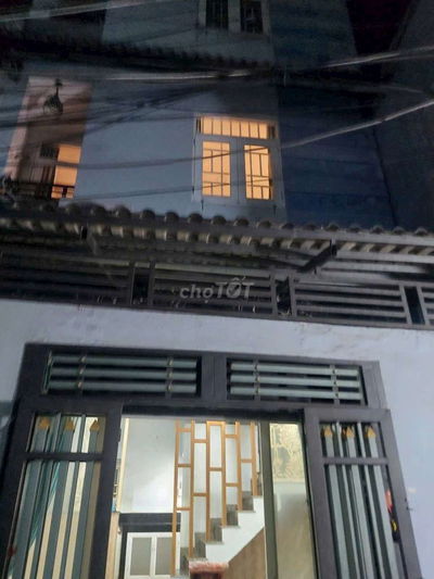 BÁN NHÀ RẠCH CÁT Q8
