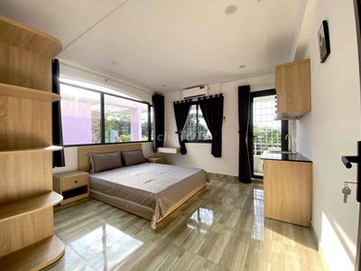 CĂN HỘ STUDIO BAN CÔNG - CỬA SỔ - FULL NỘI THẤT - KẾ CHỢ BÀ CHIỂU