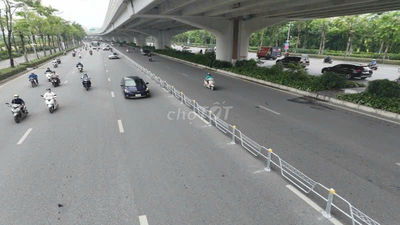 bán nhà gần trung tâm Cầu Giấy, ngõ thông, giao thông thuận tiện