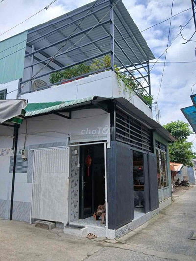 🔥🔥🔥BÁN NHÀ CĂN GÓC HẺM XE HƠI THÔNG SÁT MẶT TIỀN ĐƯỜNG - QUẬN 7