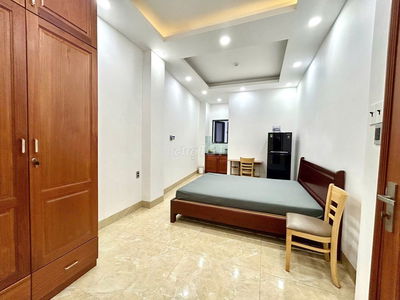 🎯 Căn Hộ Full Nội Thất - Thang Máy - Cửa Sổ  - Khu Phan Xích Long