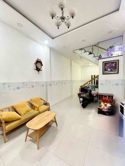 MẶT TIỀN ĐƯỜNG SỐ LÊ VĂN QUỚI SÁT BỐN XÃ 3 Tầng 4Mx16M Hơn 6 TỶ