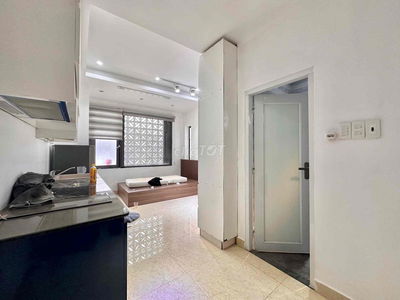 STUDIO 30M2 MỚI XÂY 100% GẦN SÂN BAY - CÔNG VIÊN - NGÃ TƯ BẢY HIỀN