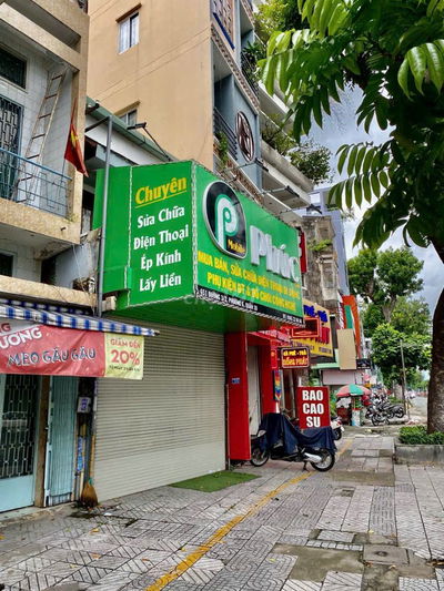 Cho thuê mặt tiền Ba Tháng Hai đối diện trường quốc tế VIệt Úc lề rộng