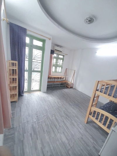 PHÒNG TRỌ TÂN PHÚ GIÁ RẺ, RỘNG 30M2, ĐẦY ĐỦ TIỆN NGHI, CỬA SỔ THOÁNG