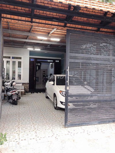 ✅✅Bán căn nhà góc 2 mặt tiền tăng Nhơn Phú a