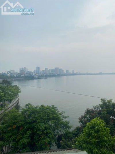BÁN NHÀ ĐƯỜNG TRÍCH SÀI (CÁCH MẶT HỒ TÂY 20m), QUẬN TÂY HỒ, HÀ NỘI