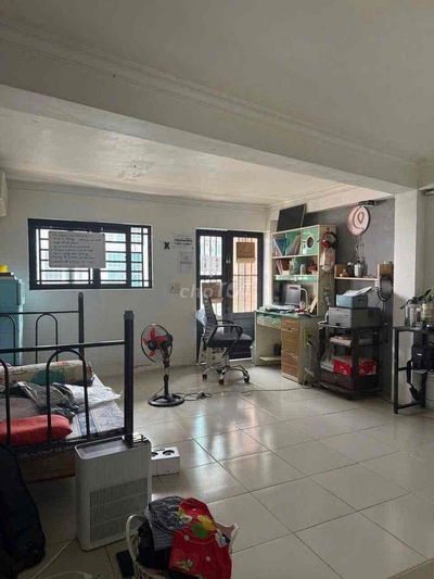 Bán Nhà 3 Lầu giá rẻ 1/ xe hơi thông