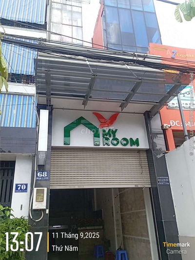 PHÒNG CAO CẤP MẶT TIỀN 68 THĂNG LONG