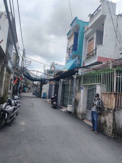 BÁN NHÀ QUẬN 12 HẺM XE TẢI Ô TÔ NGỦ TRONG NHÀ ĐƯỜNG TRẦN THỊ HÈ
