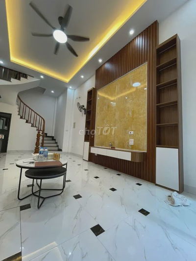 ĐƯỜNG HOÀNG MAI – NGÕ THÔNG RỘNG THOÁNG - NHÀ ĐẸP Ở NGAY