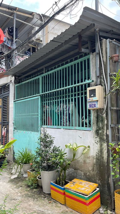 4x14, nhà hxh đường Lê Văn Quới. Giáp Mã Lò