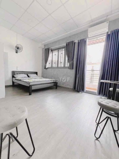 STUDIO BAN CỒN FULL NỘI THẤT GẦN NHÀ GA T3 QUẬN TÂN BÌNH