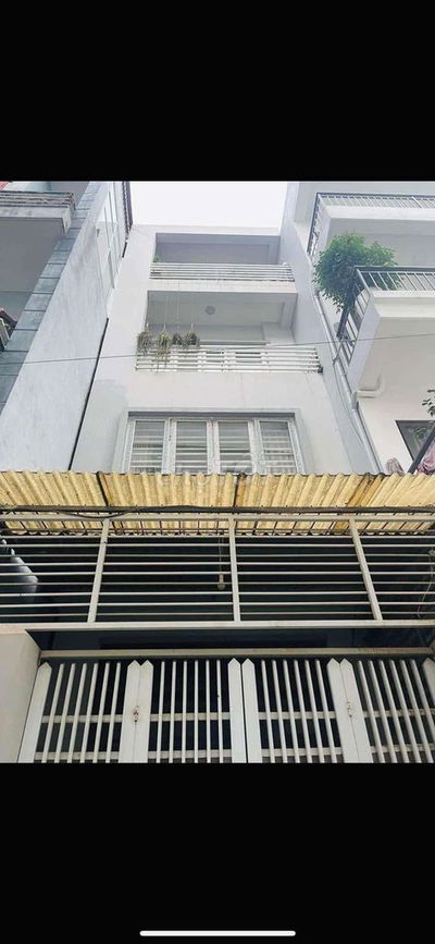 Cho thuê nhà ngọc thụy 60m 4 tầng 4 ngủ giá 11 triệu có bớt