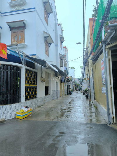 Bán nhà đẹp HXH phường tân quy Q7 DT:4x15m