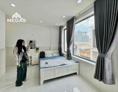 CĂN HỘ Q3_CỬA SỔ LỚN_RỘNG RÃI_THOÁNG MÁT_SẠCH SẼ_THANG MÁY_HẺM Ô TÔ