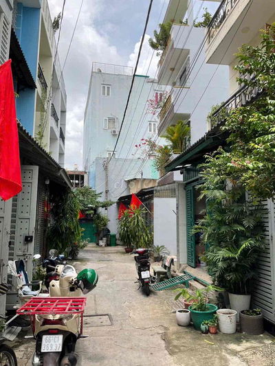đất diện tích đẹp , khu dân cư thoáng mát xây phun đất