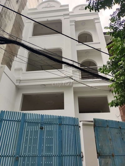 Nhà VIP Khu Sân Bay 4 Tầng ngang 6M xe tải thông