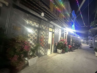 NHÀ MỚI, ĐẸP, FULL NỘI THẤT, TT NHÀ BÈ, 55M2, HXH, Ở NGAY, NHỈNH 4 TỶ