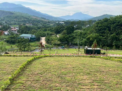 Tôi chính chủ bán xuất Ngoại giao Tại Khu đất Biệt Thự 279m2 Gần Hồ Giá ~15tr/m2 MT10m