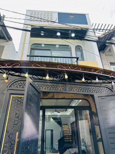 Nhà Siêu Đẹp Ở Ngay 72m² (4x18) – 3PN – Ô Tô Tới Cửa – Giá Chỉ 6,35 Tỷ