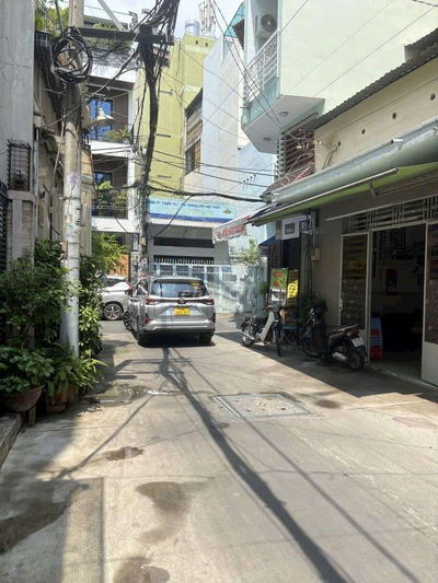 Siêu phẩm hàng ngộp Lê quang định bình thạnh cách mặt tiền vài bước