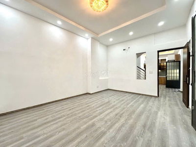 CHO THUÊ NHÀ NGUYÊN CĂN,  NGUYỄN DUY DƯƠNG, 60M2, 4 TẦNG, QUẬN 10