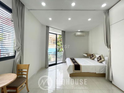 CĂN HỘ MINI BAN CÔNG XA BẾP FULL NỘI THẤT GIẶT RIÊNG GẦN SÂN BAY