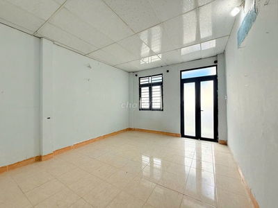 Top Nhà Cực Hiếm. Không mua tiếc lắm