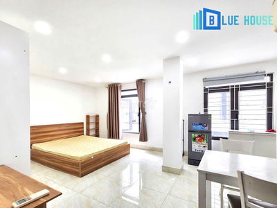 Phòng 30m2_Thang máy_2 cửa sổ_Phan Đăng Lưu Phú Nhuận gần Sân bay, Q1