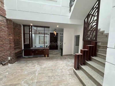 bán nhà 2 tầng kiệt oto đổ nhựa CMT8 76m2 chỉ 4ty1 Tl