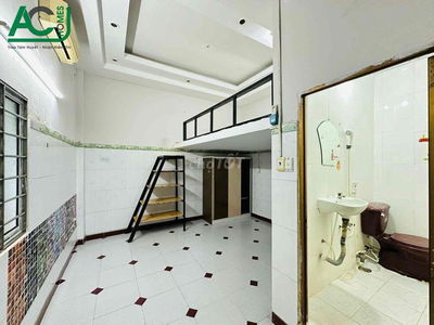SIÊU PHẨM PHÒNG TRỌ DUPLEX GẦN ĐH CÔNG THƯƠNG 4P ĐI XE