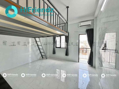 KHAI TRƯƠNG DUPLEX BANCOL CỬA SỔ LỚN NGAY VĂN LANG - IUH