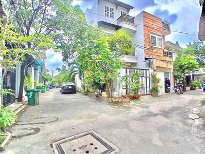 Hàng Ngộp linh Xuân - Hẻm xe hơi - nhà 2 tầng BTCT - khu phân lô